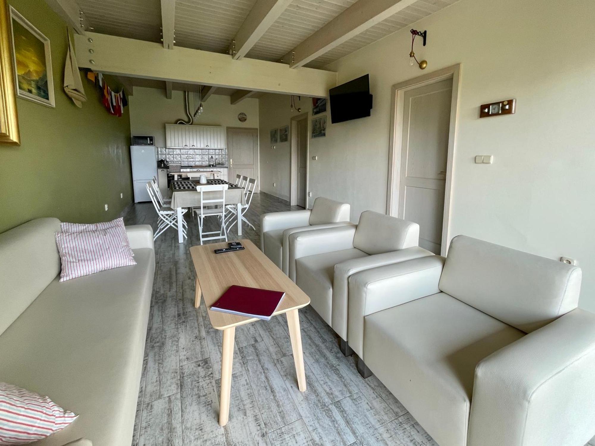 Apartmany Modrinovy Dum Horní Planá Ruang foto
